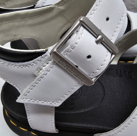 Dr Martens Blaire Quad Women's Size 9 Sandals White Hydro Leather - Picture 2 of 10